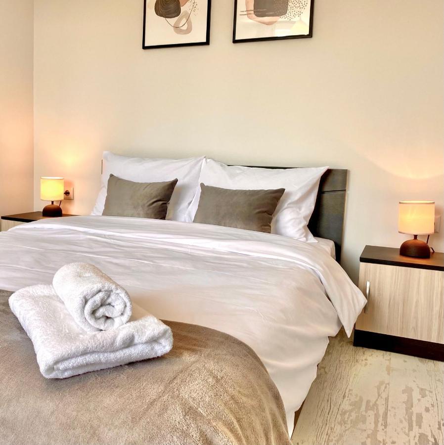 Cozy & Modern 1Br Apart For 4 Guests Next To Medical University & Free Parking Stara Zagora Exteriér fotografie