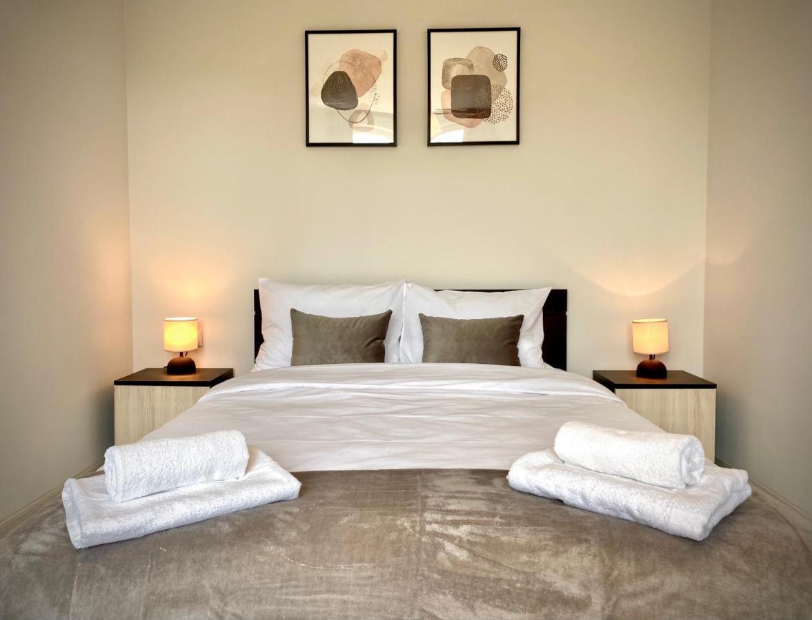 Cozy & Modern 1Br Apart For 4 Guests Next To Medical University & Free Parking Stara Zagora Exteriér fotografie