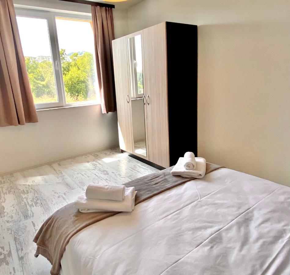 Cozy & Modern 1Br Apart For 4 Guests Next To Medical University & Free Parking Stara Zagora Exteriér fotografie