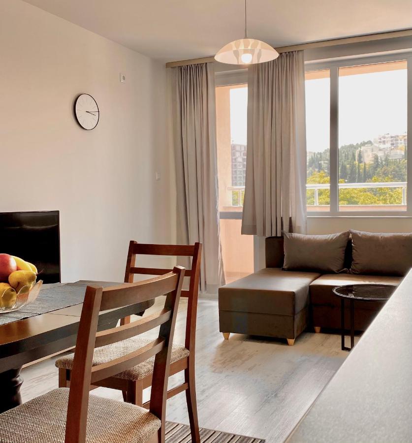 Cozy & Modern 1Br Apart For 4 Guests Next To Medical University & Free Parking Stara Zagora Exteriér fotografie